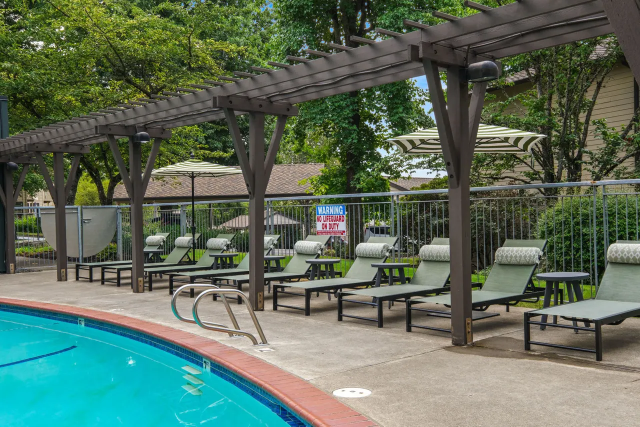 Parkridge Apartments