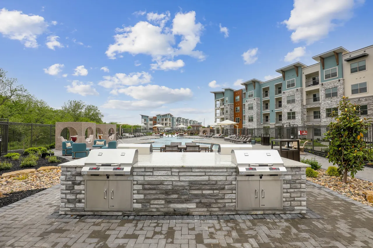 Cendana Olathe Apartments
