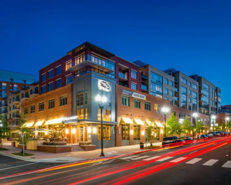 2001 Clarendon