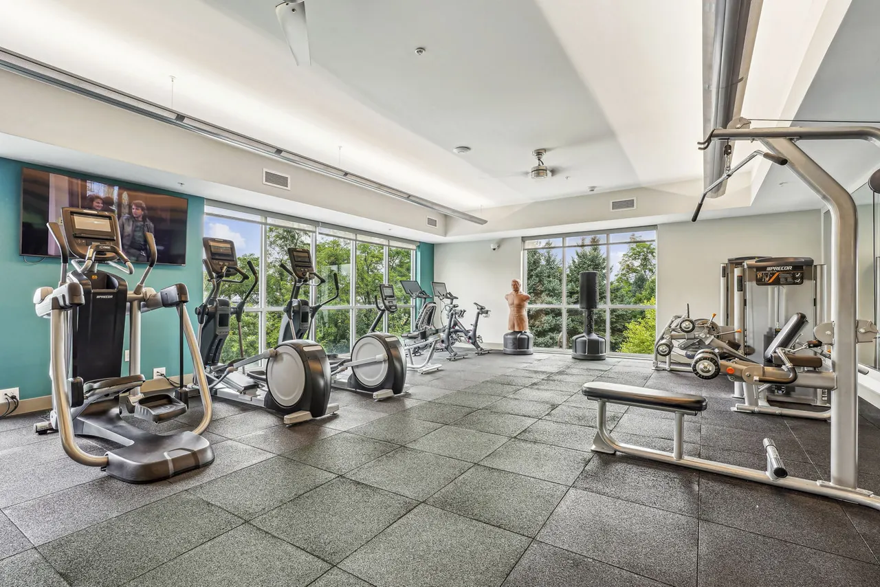 Liberty Bay Club Apartments