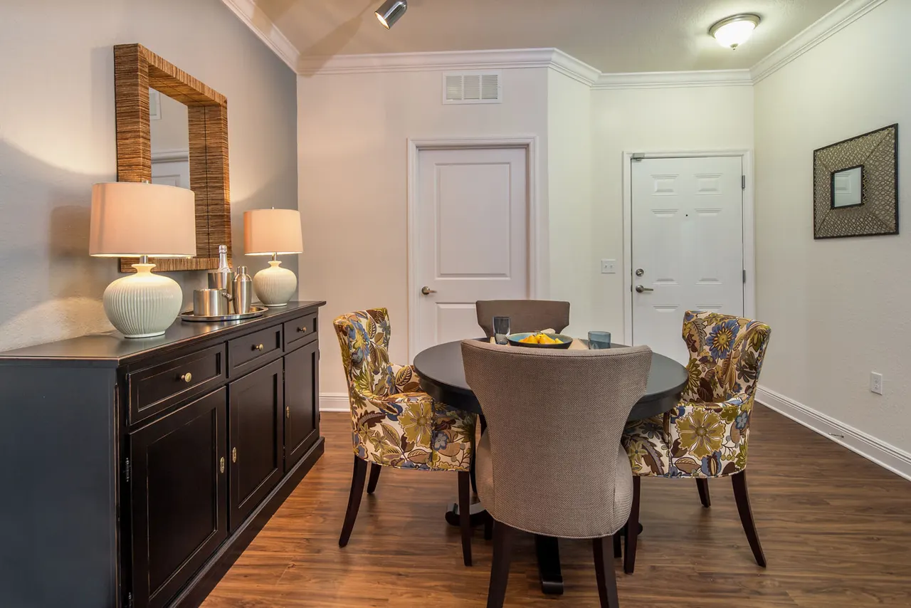 Trinity Club Apartments
