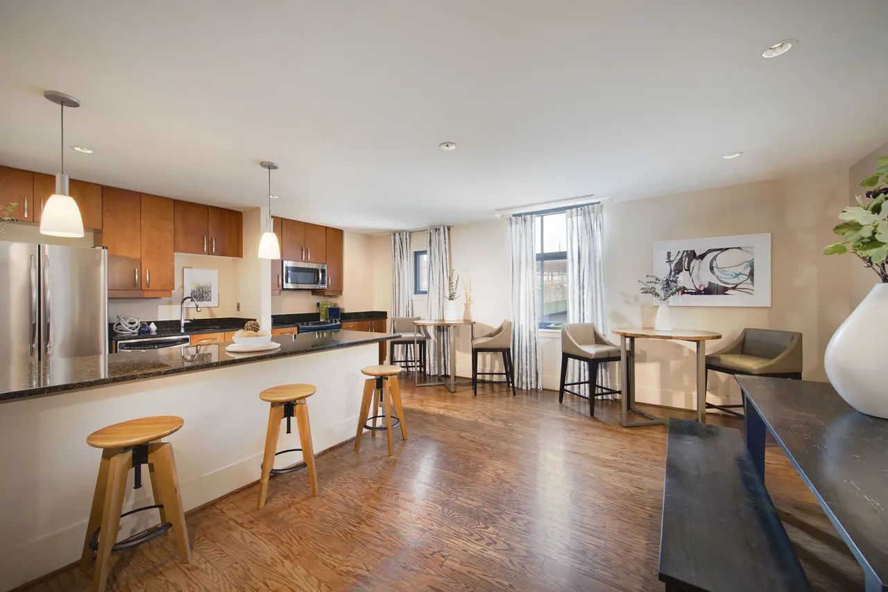The Washington Intern Housing Network
