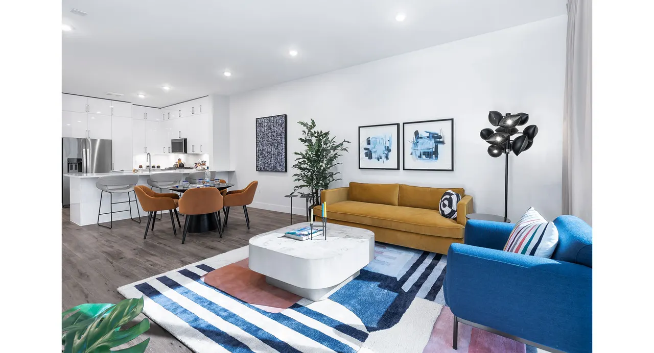 1155 Barton Springs