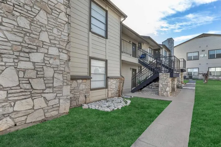 University Cove Apartments