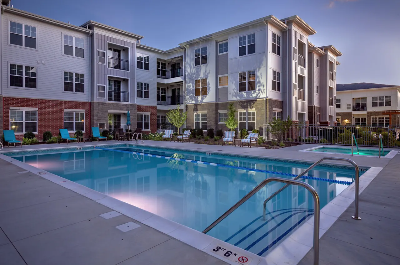 Avenida Naperville