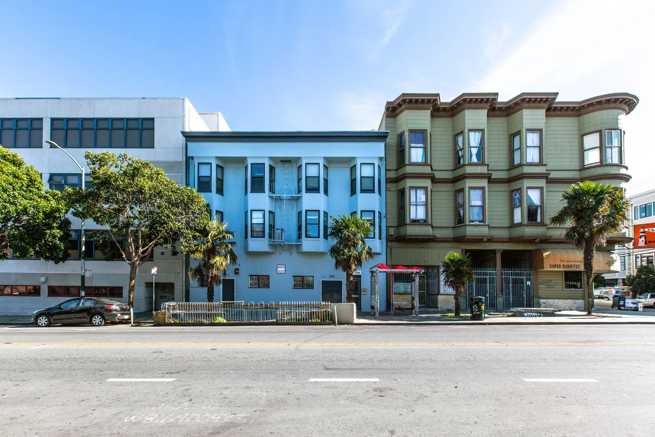 2385 Folsom Apartments