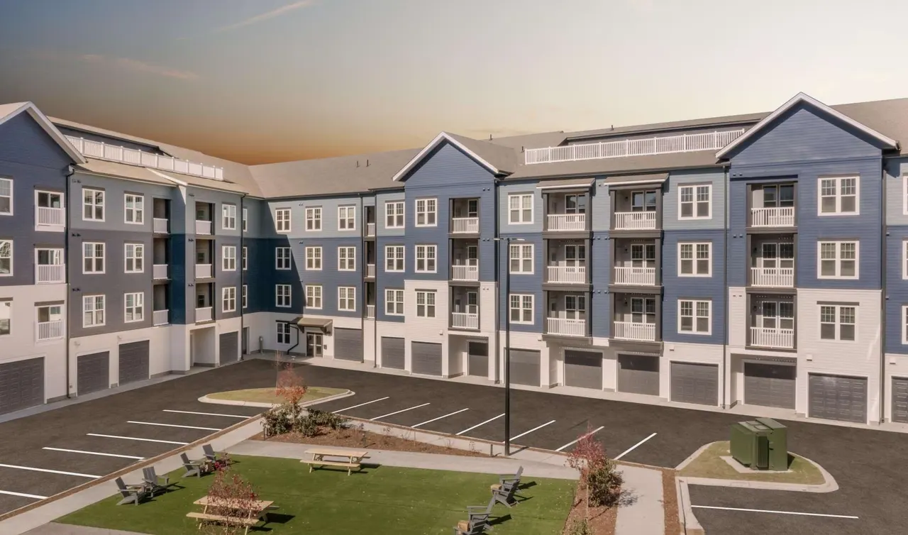 Mountain Creek Apartments