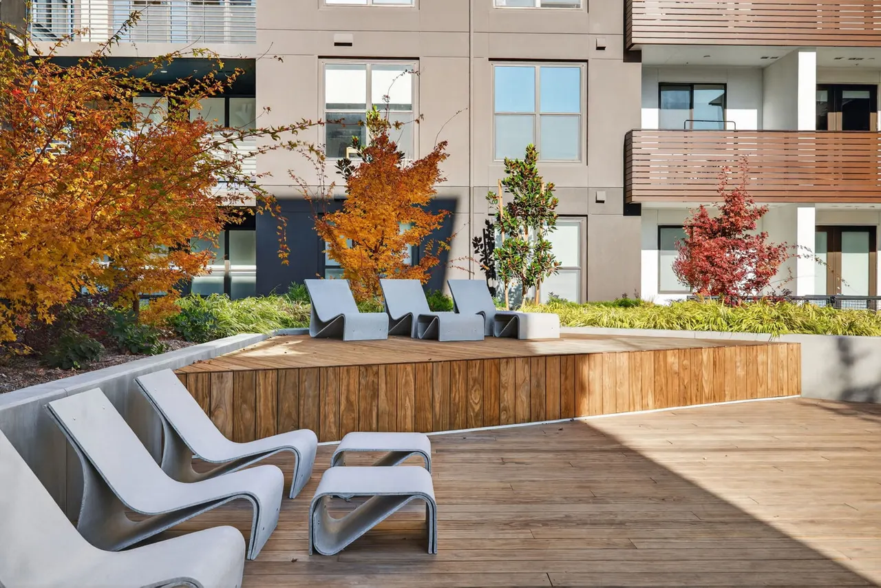 Sevens Luxury Apartment