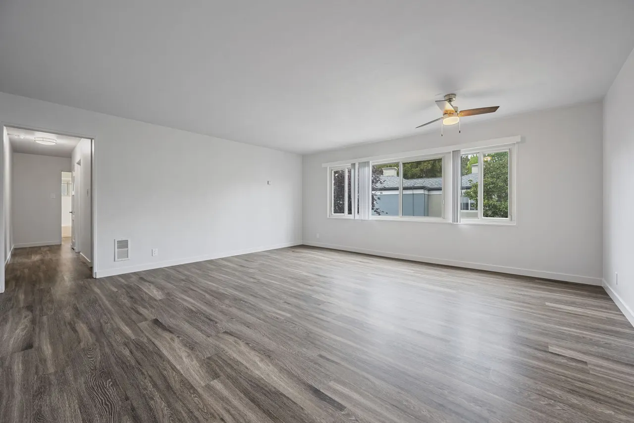 Hillsdale Garden Apartments