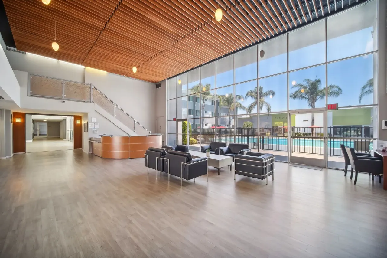 Meridian Pointe Apartments
