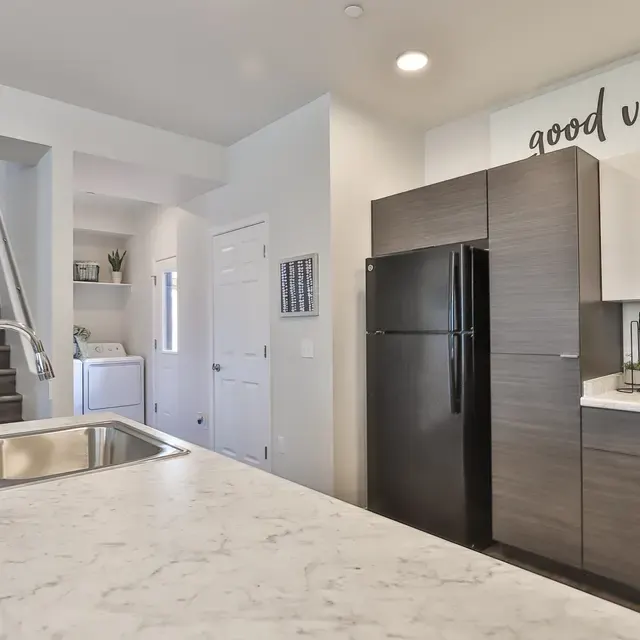 San Mateo Townhomes