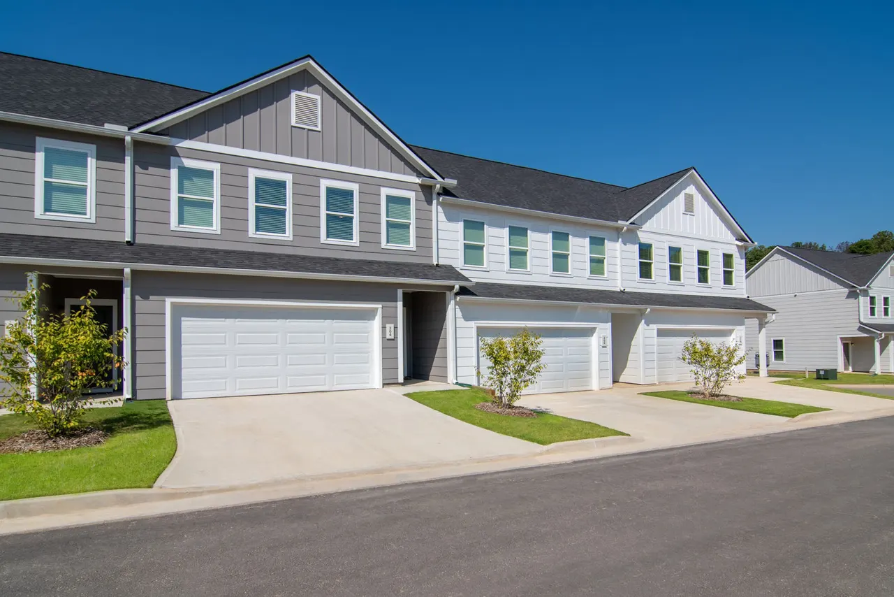 Summerwell Parkway Village