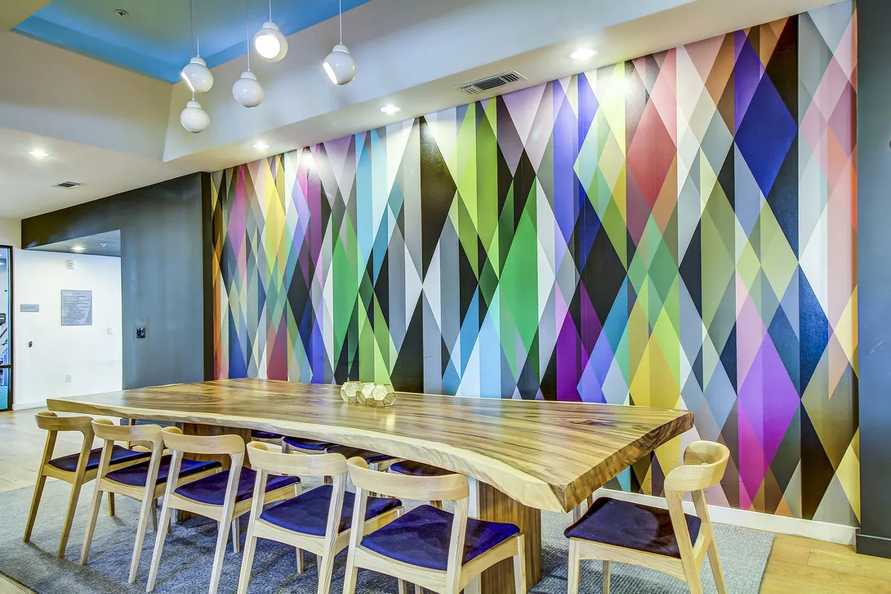 Elan East Apartments