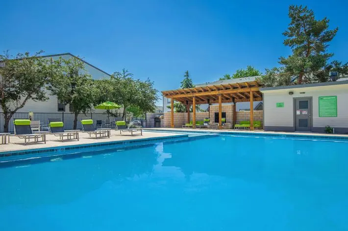 Stratus Townhomes