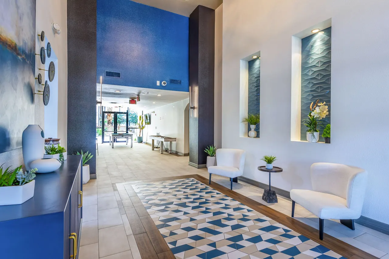 Ventana At Midtown