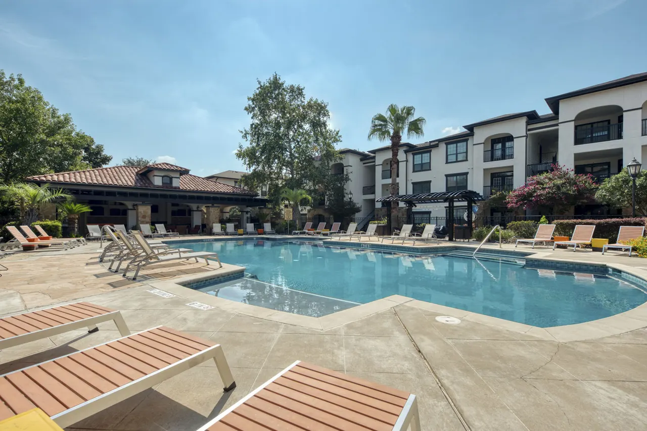 San Miguel Apartments