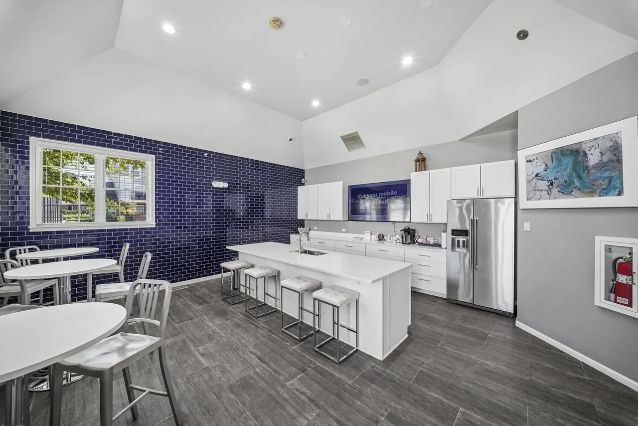 Fox Valley Villages Apartments