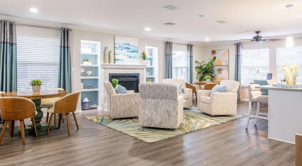 Pickwick Apartments