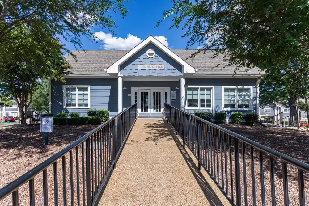 865 Bellevue Apartments