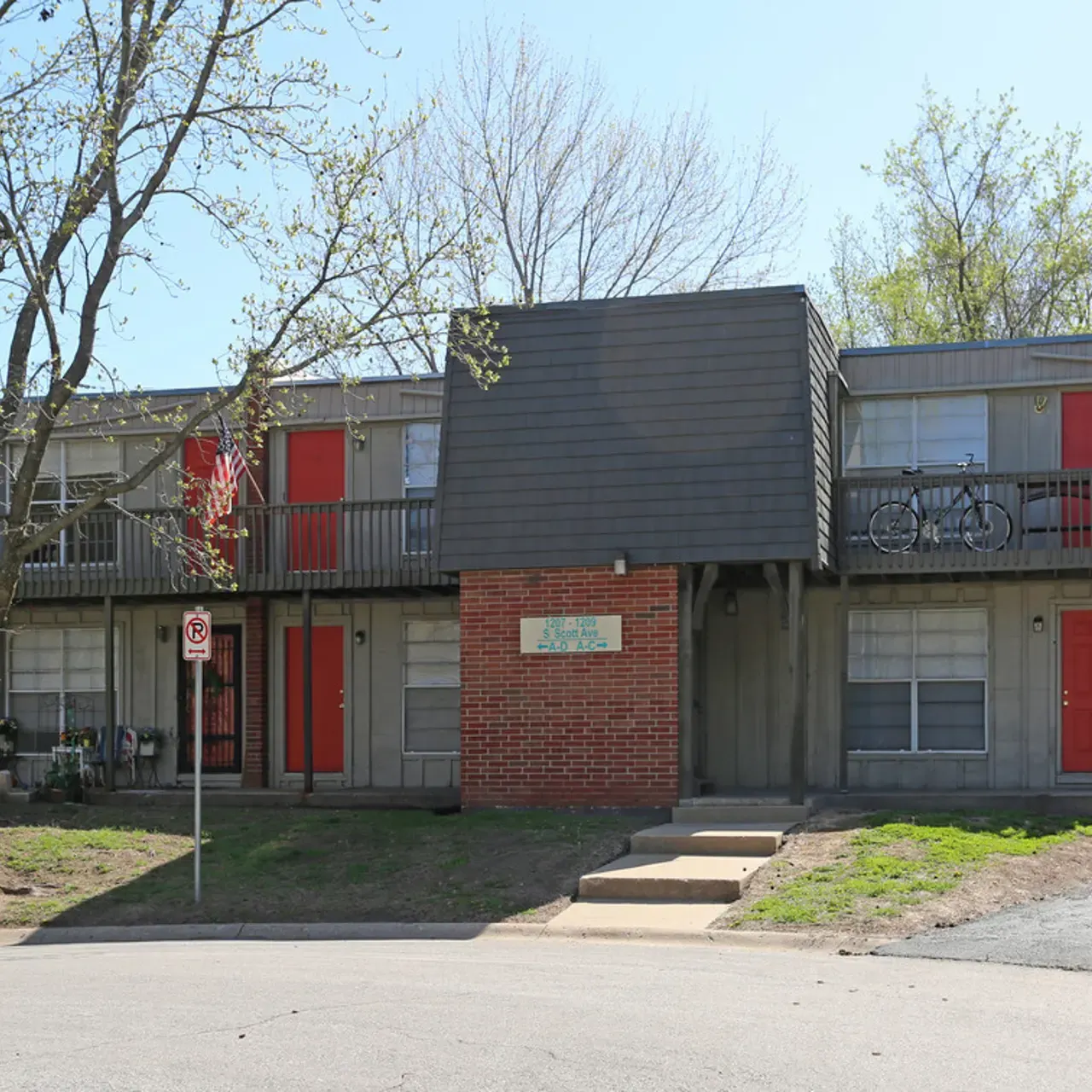 The Hudson Apartment Homes