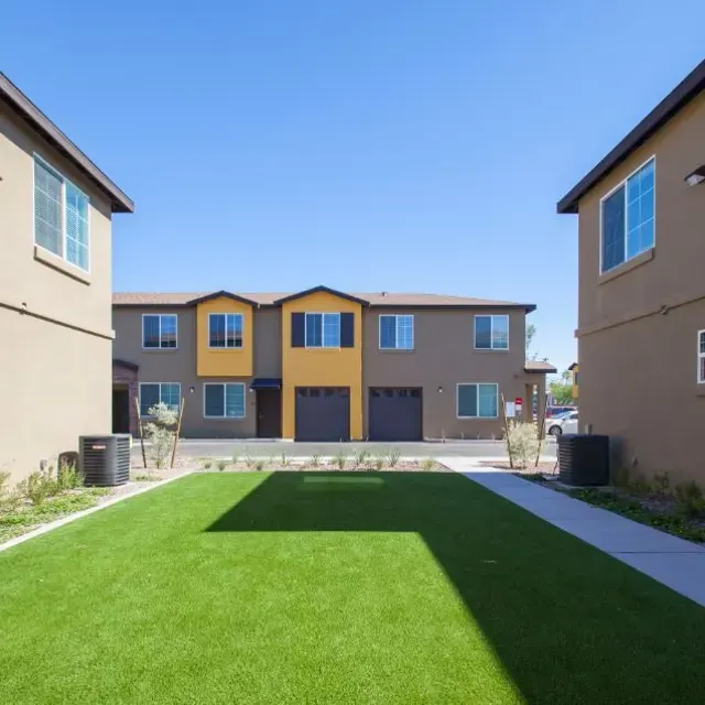 San Mateo Townhomes