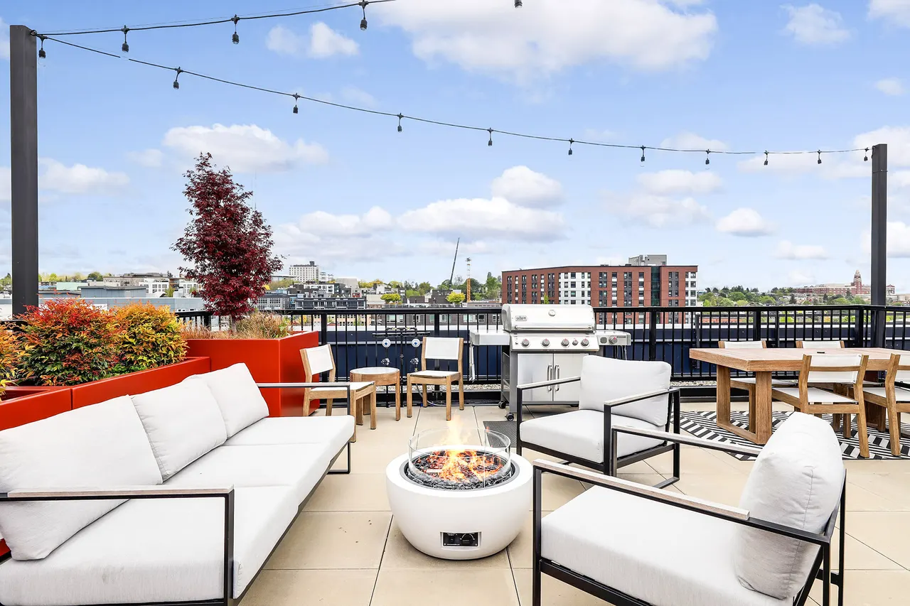 Woodworth Apartments