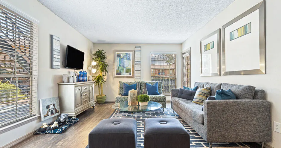 Parc Plaza Apartments