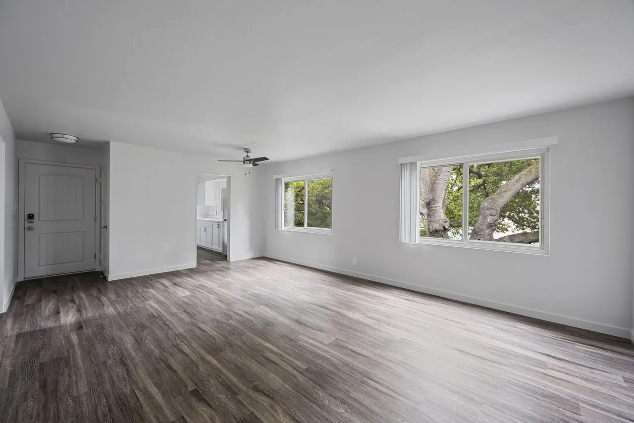 Hillsdale Garden Apartments