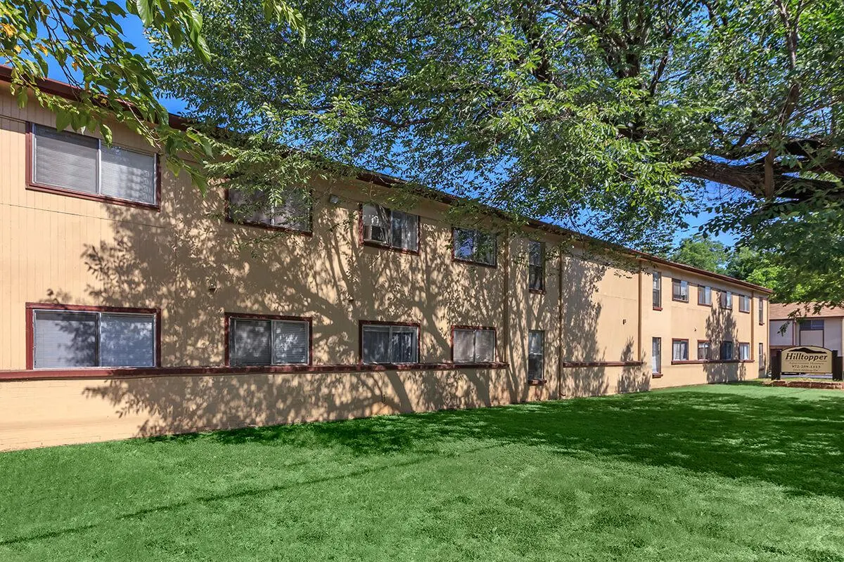 Hilltopper Apartments
