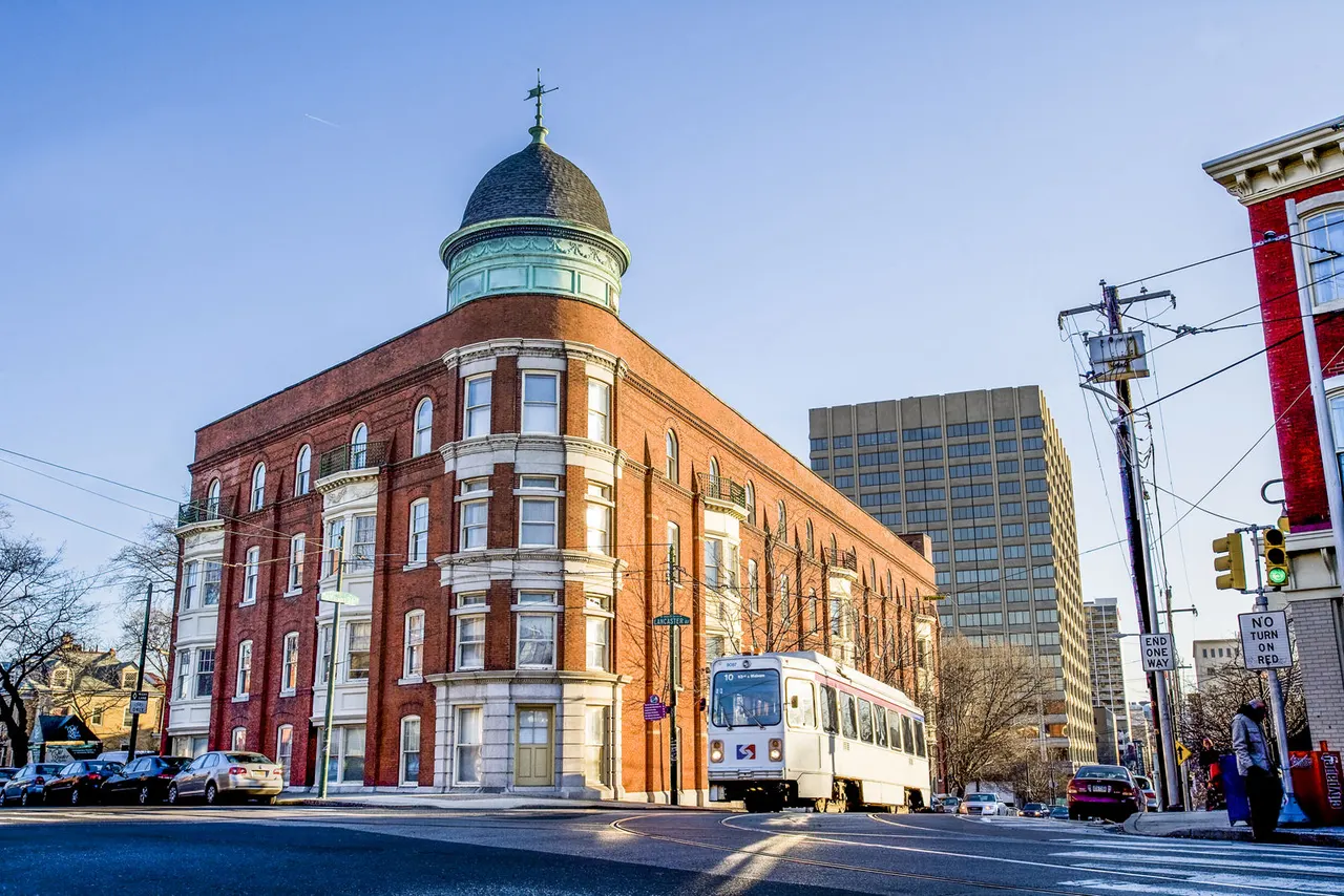 Old Quaker Building