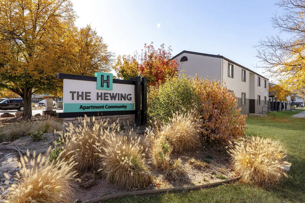The Hewing