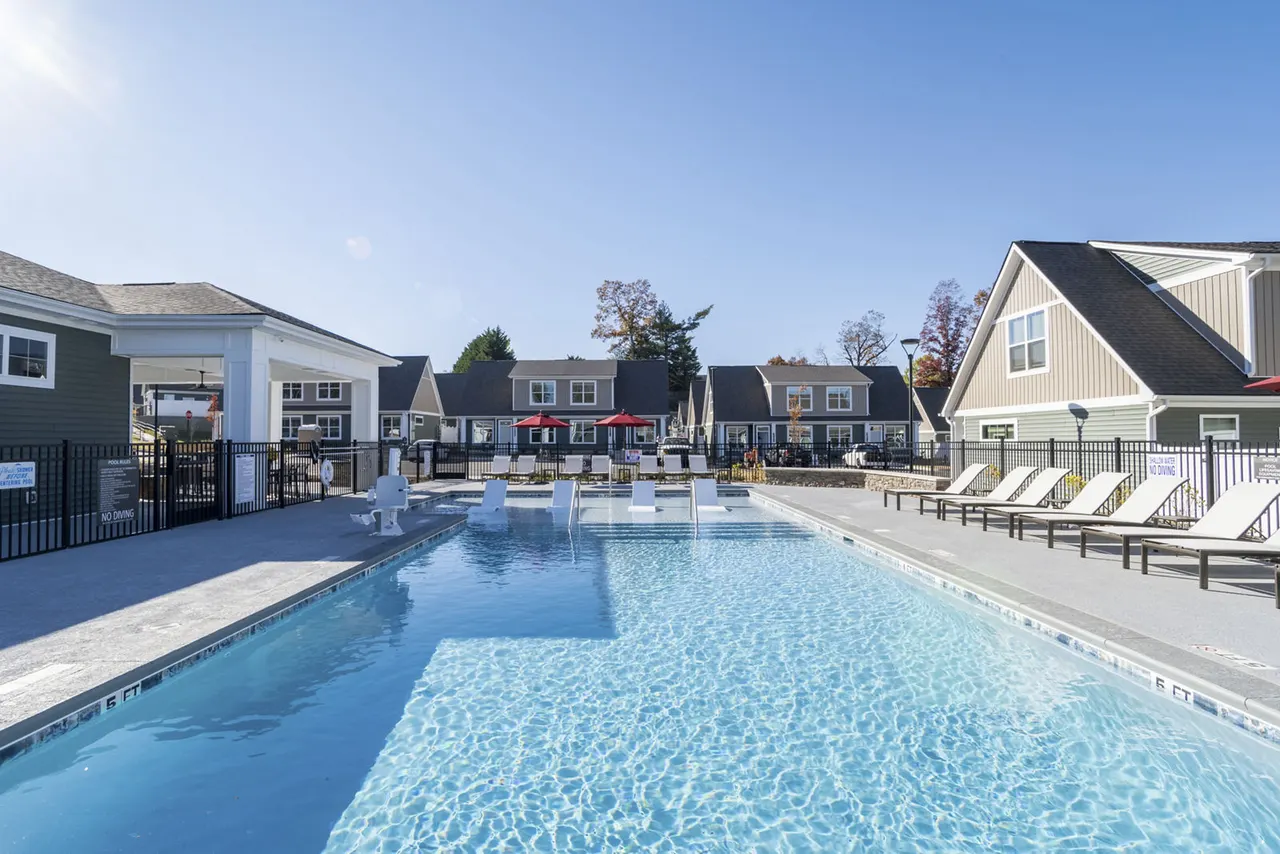 Ascend Cottages at Highland Square