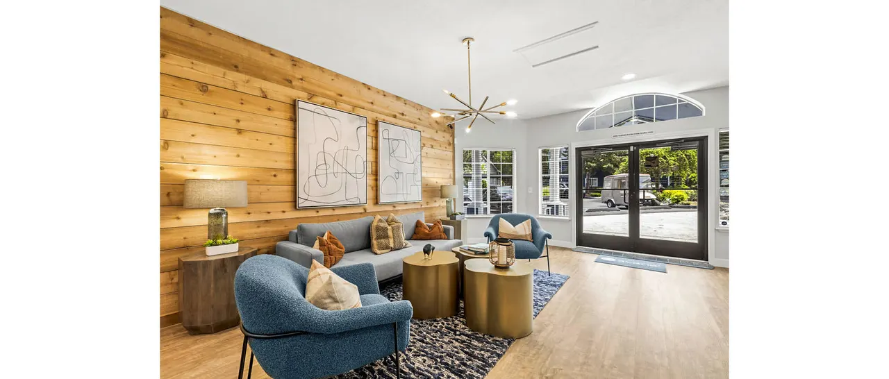 Chestnut Hills Apartments