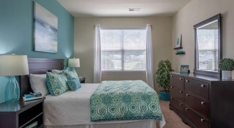 Shadow Creek Apartments