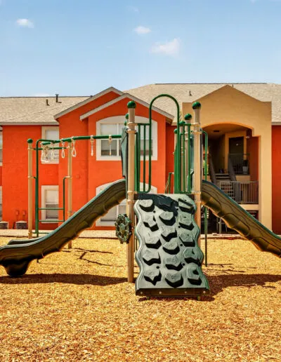 Las Lomas Apartments