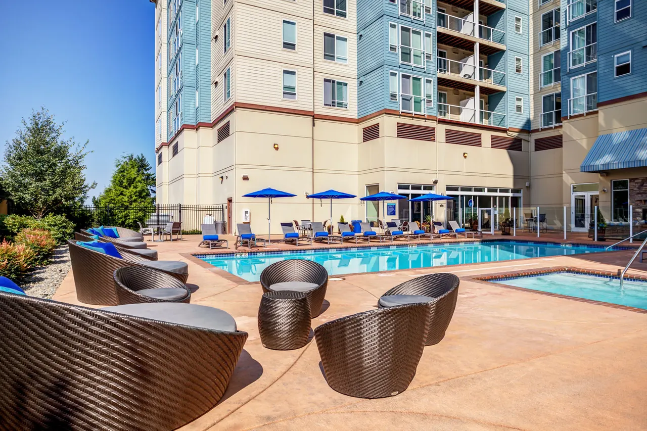 Apex Apartments