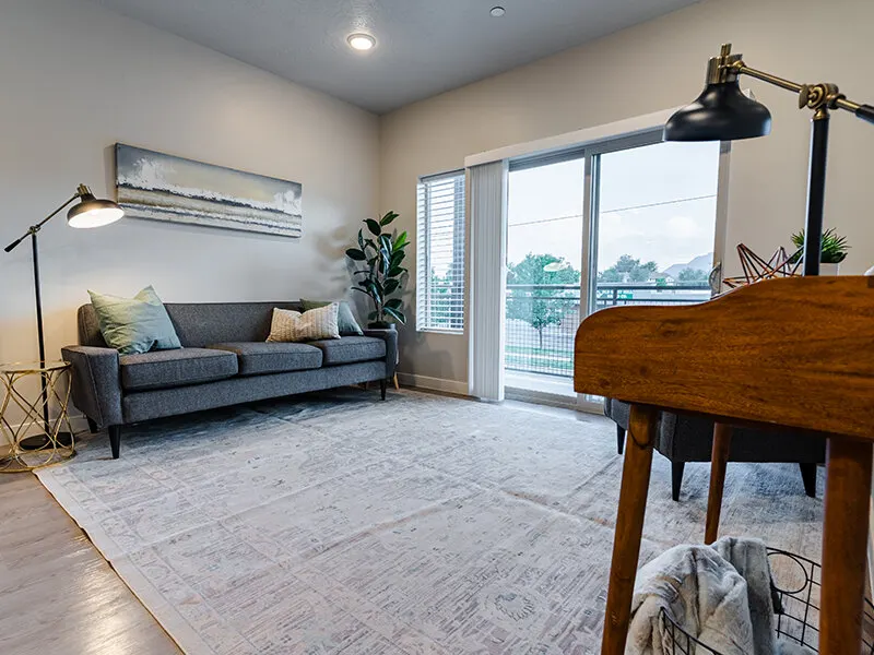 Lofts at 5 Points