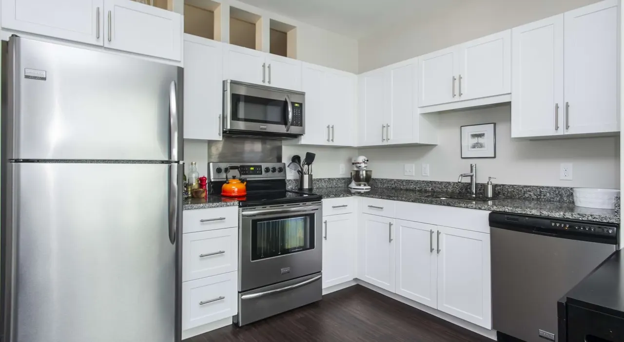 E3 Apartments