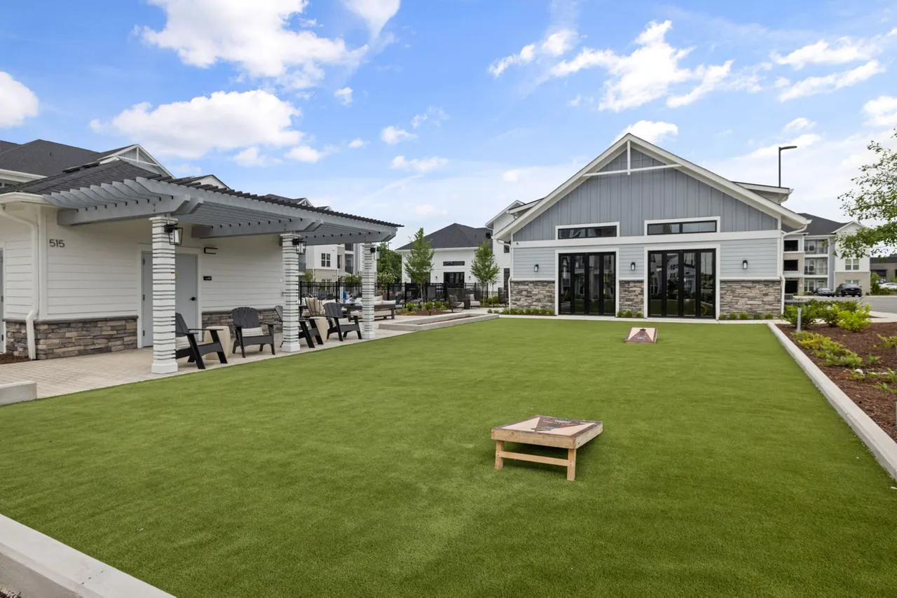 The Lindley at Grove 98 Apartments