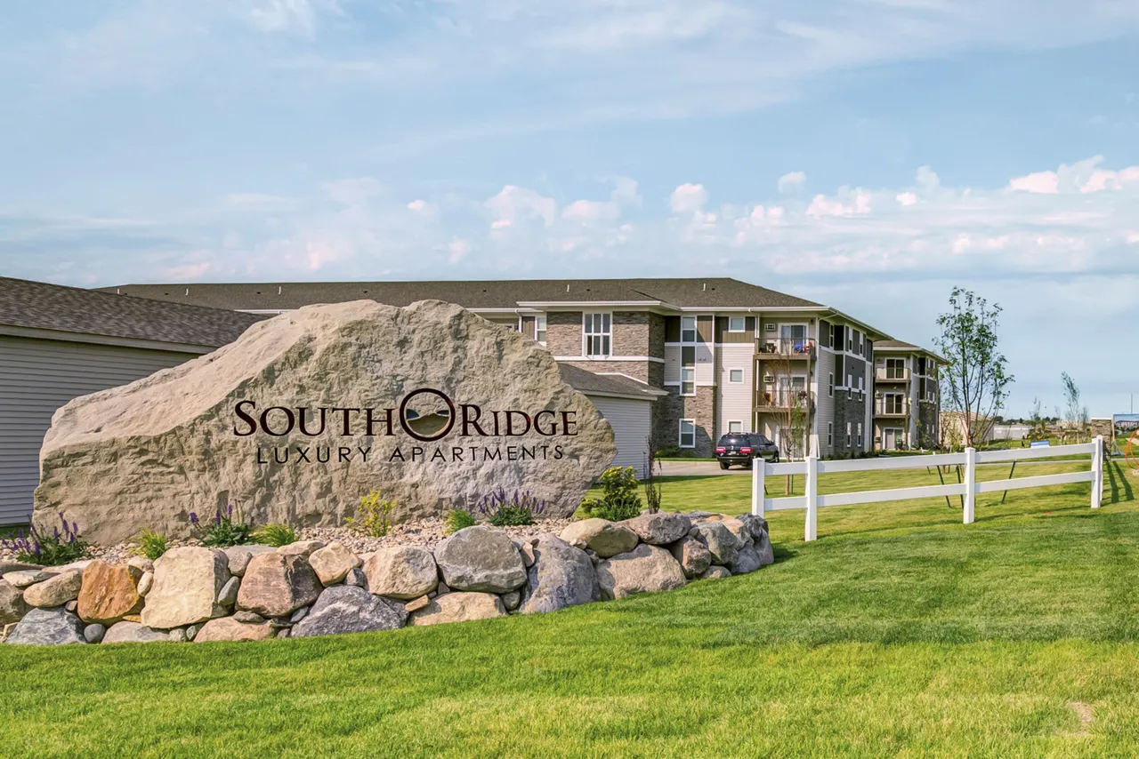 South Ridge Apartments