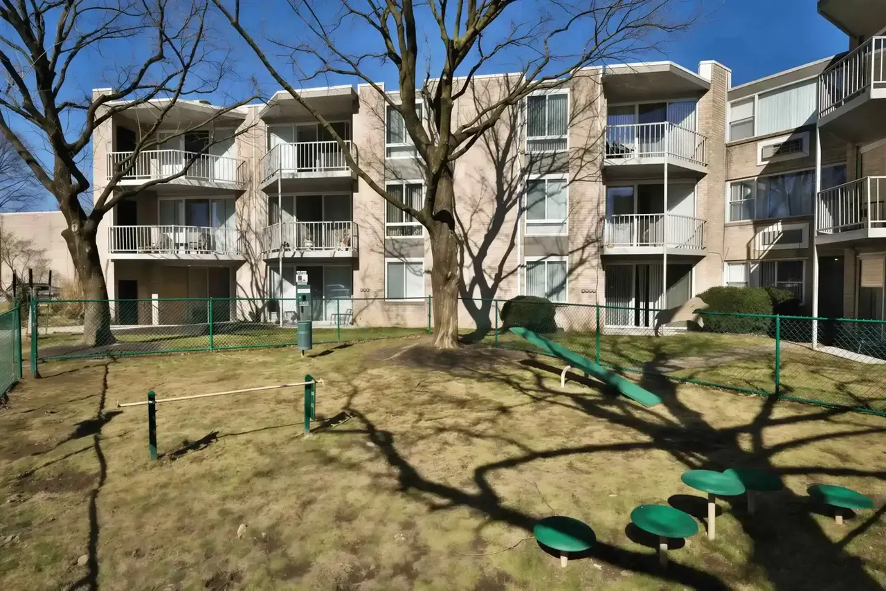 West River Apartments
