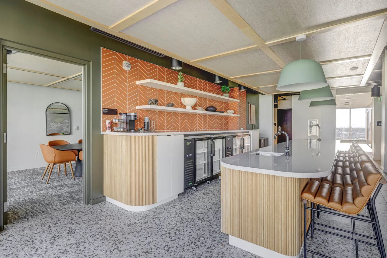 Lattice Apartments