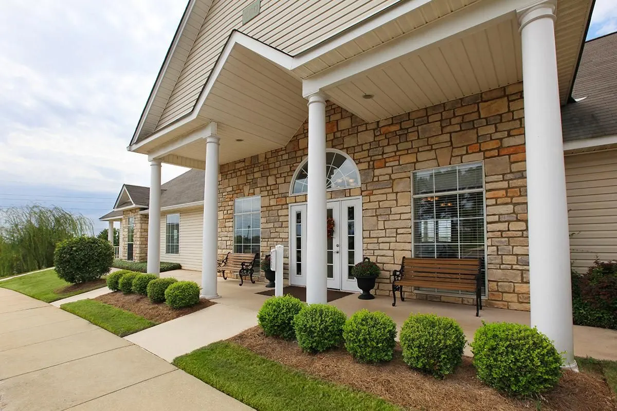 Willow Ridge Apartments