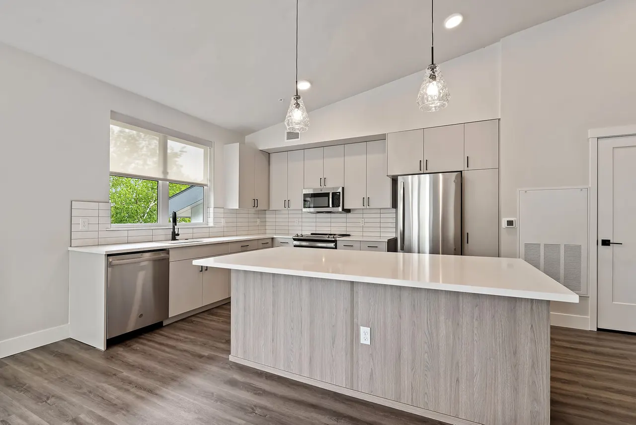 River Pointe Premier