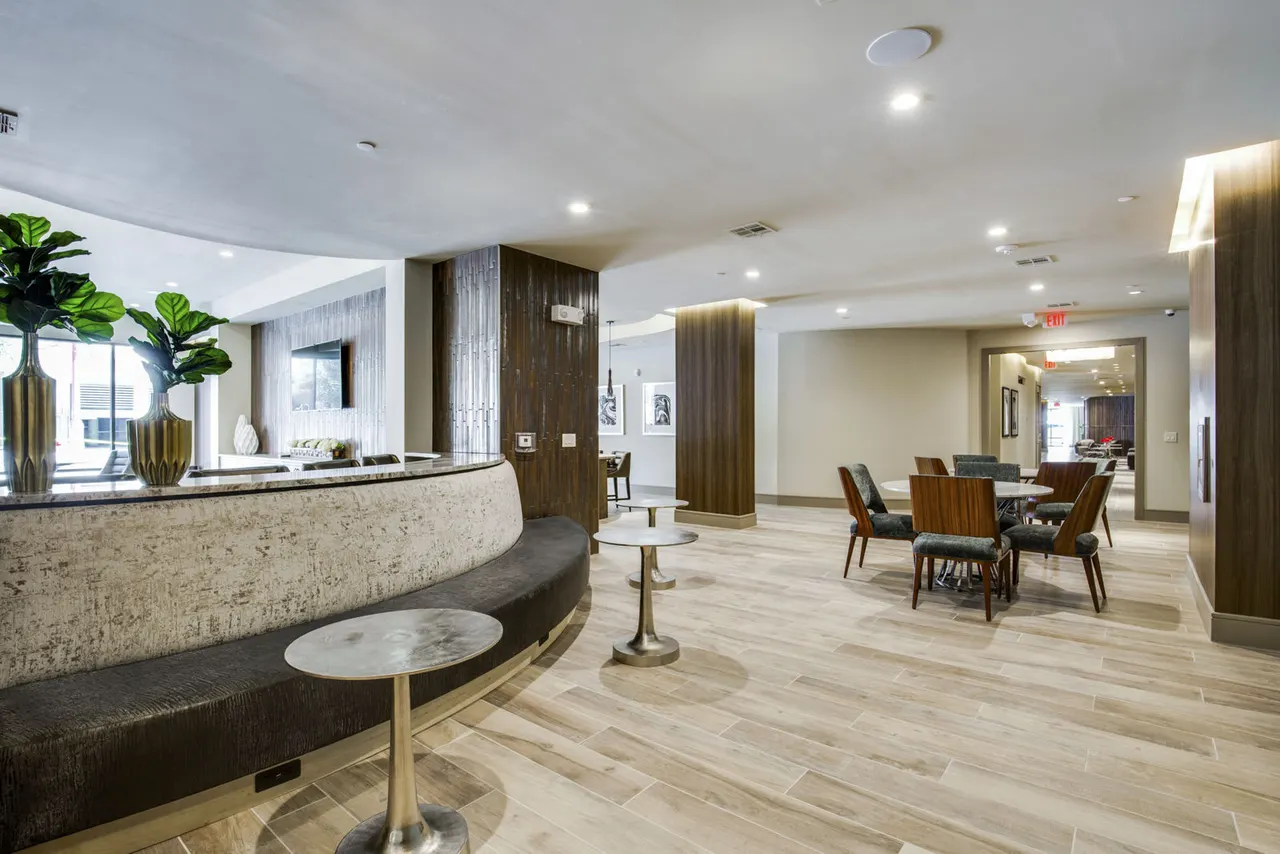 1414 Texas Downtown