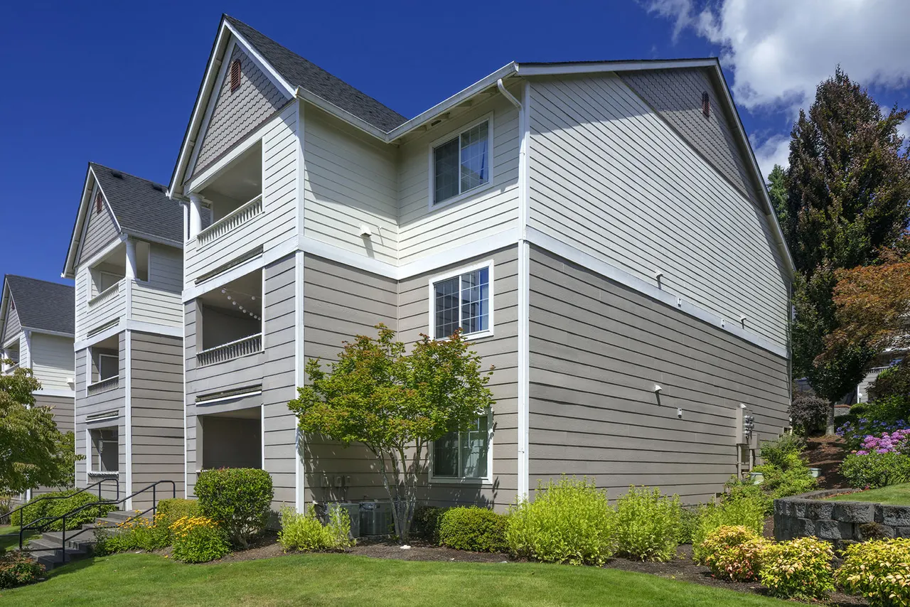 Highland Hills Apartments