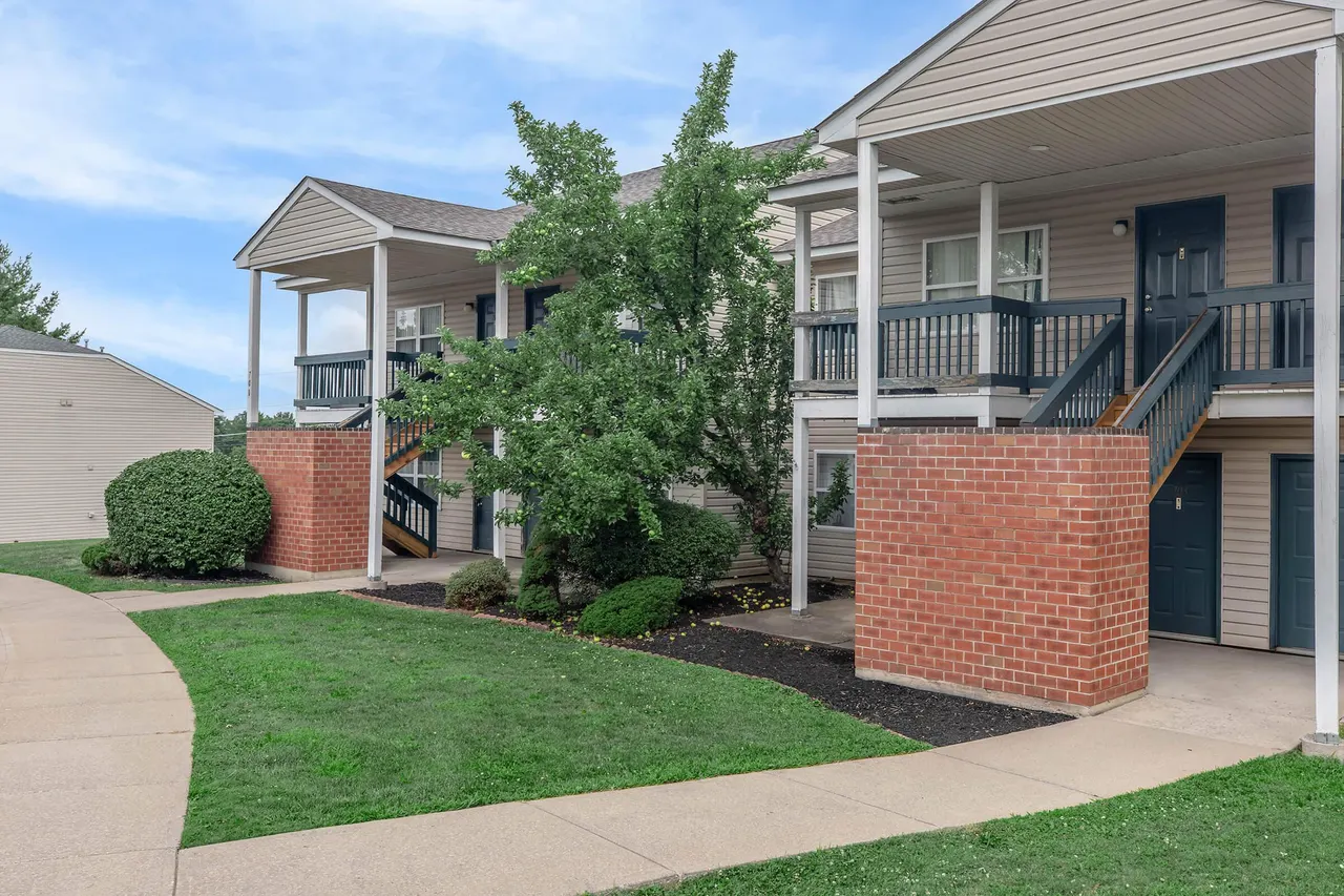 Hudson Pointe Apartments