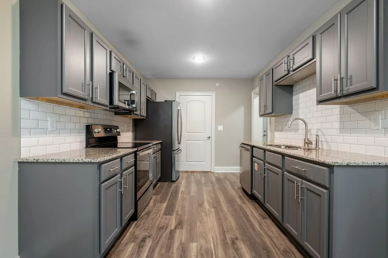 Grove Park Apartments