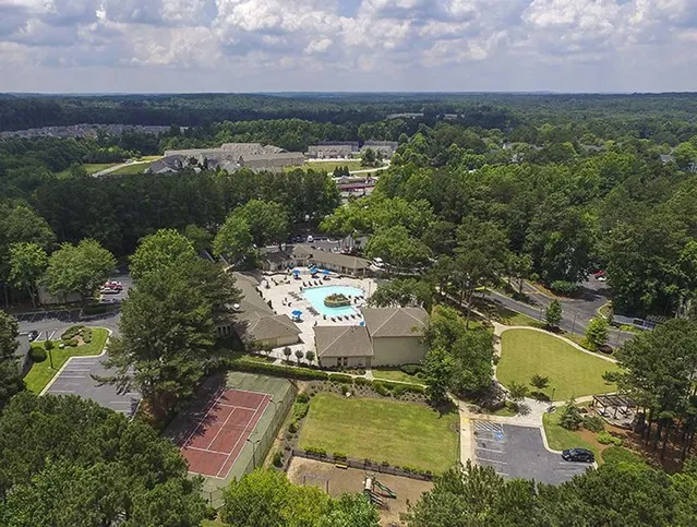 East Perimeter Pointe
