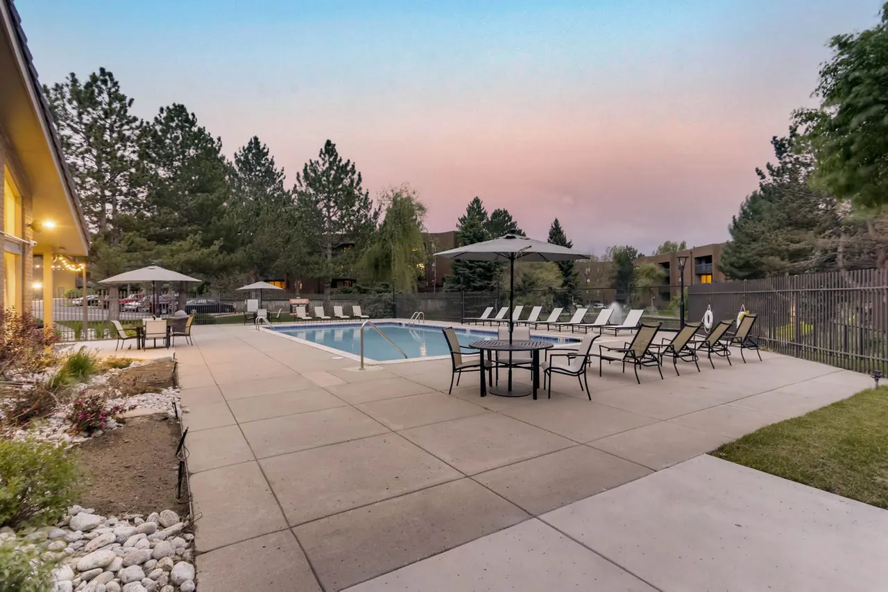 Alta Springs Apartments